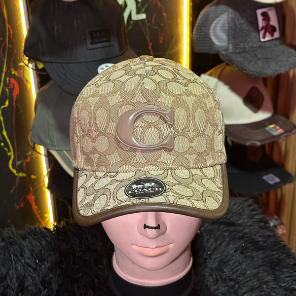 Gorra Coach Signature jacquard con el monograma "C"