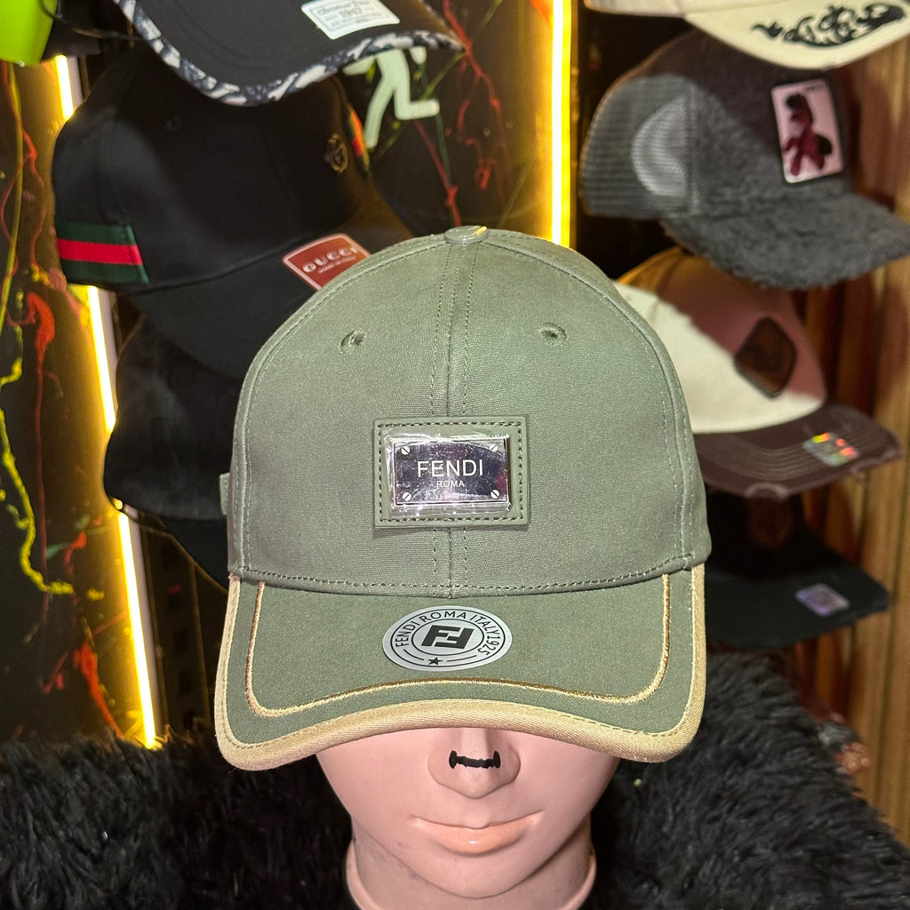 Gorra Fendi