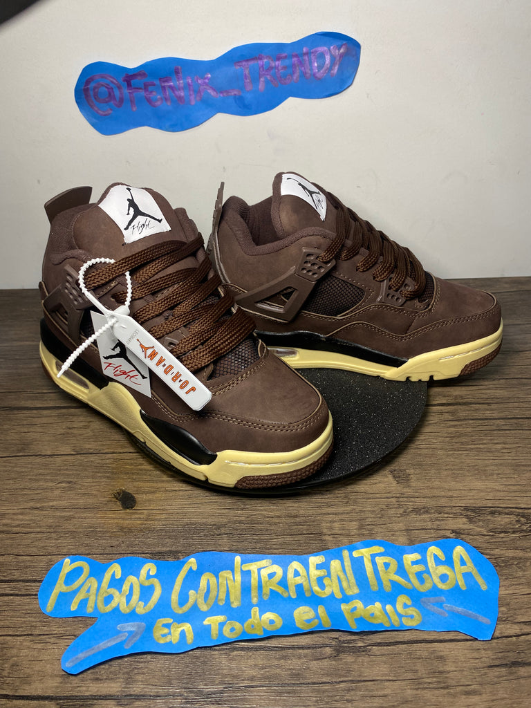 Jordan Retro 4 violet ore